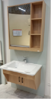 Age-appropriate bathroom cabinet set-