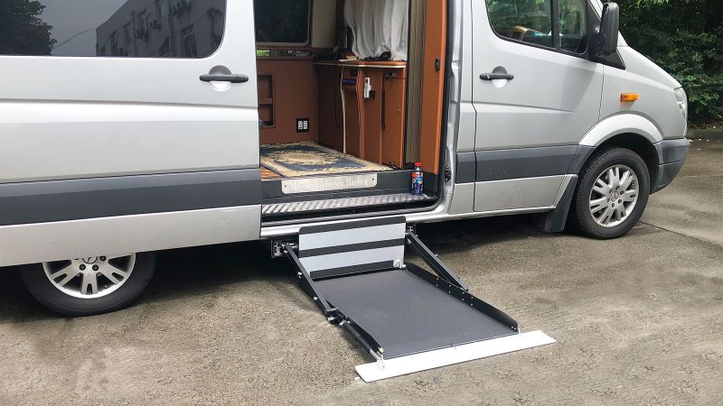 Mini-UVL Wheelchair Lift-